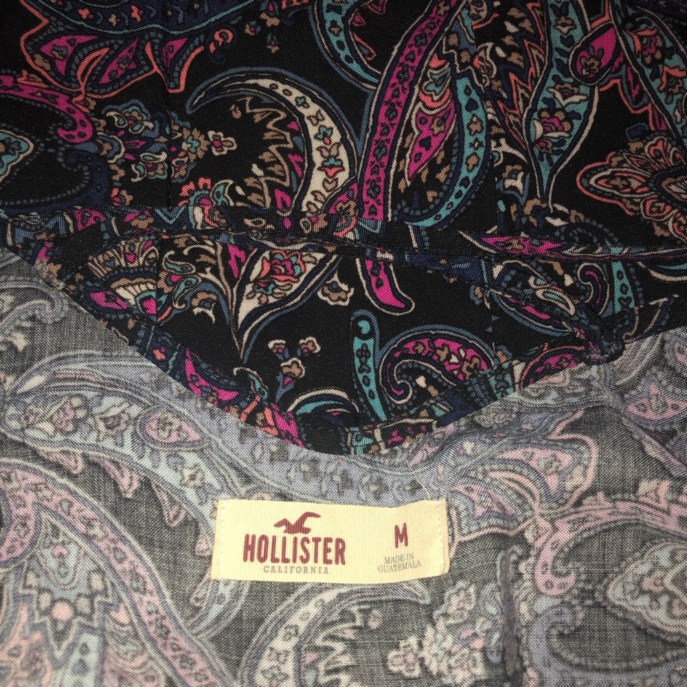 Hollister Purple Paisley Romper💜 - Picture 6 of 6